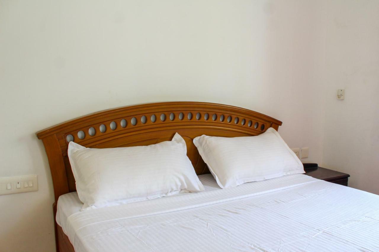 Magic Land Resorts Athirapally Irinjalakuda Екстер'єр фото